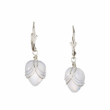 Load image into Gallery viewer, Pontiel Jewelry | Allegra Earrings with Vintage Glass Flower Buds
